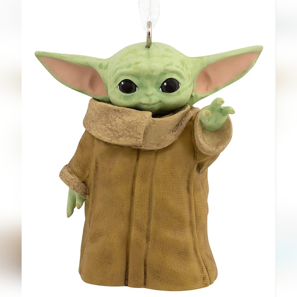 Mandalorian Star Wars Hallmark Ornament (The Child Grogu)
